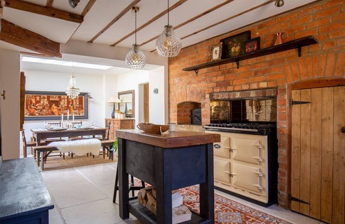 Chipping Norton Cabaña | Little Oakley Cottage - sleeps 4 guests in 2 bedrooms
