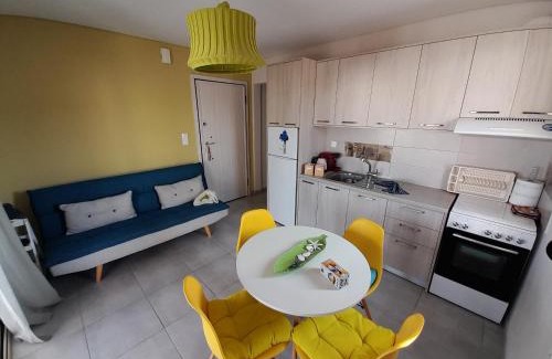 Neo Kalamaki Apartamento | Little Octopus