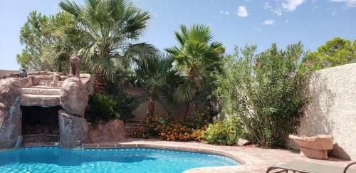 Las Vegas Villa | Little Paradise in Las Vegas with pool