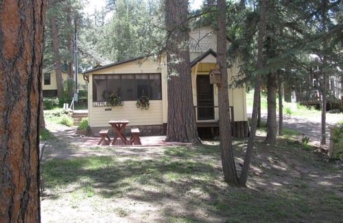Beulah Cabina | Little Pine Cabina / 1 cama, 1 baño
