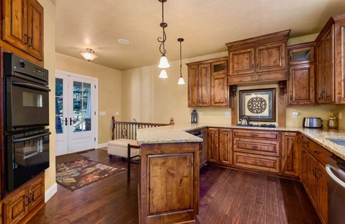 Crosslake Casa | Precioso, renovado Lakefront Lodge en la Cadena de Lagos Whitefish