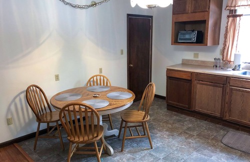 Arnot Cabina | Little Pine Lodge
