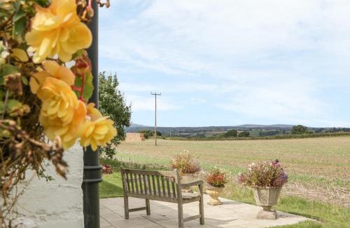Clows Top Casa | Little Pound House