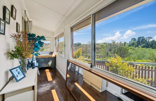 Katoomba Casa | Little Red