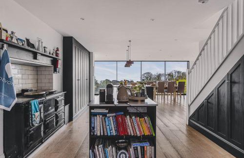 Dartmouth Casa | Little Redlap - Delightful views near Dartmouth