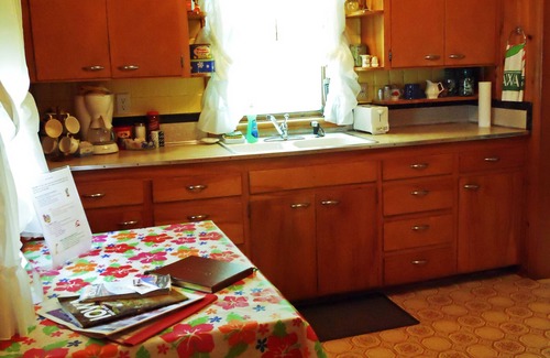 Leon Casa | Little River Inn Motel & Guest House