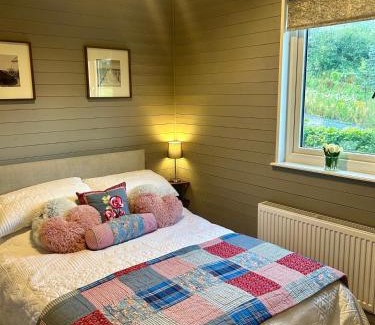Tudenham Cabina | Little Rock Cabin