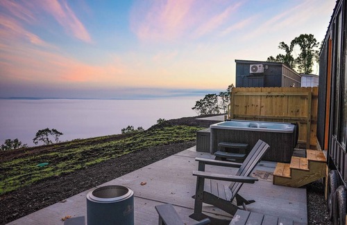Lupton City Casa | Little Rock City at Mountain's Ledge