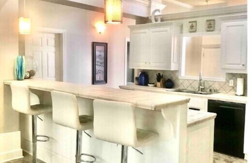 Maumelle Casa | Little Rock Modern Luxury Upscale Estate Huge Home