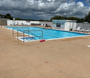 Chichester Chalet De Esquí | Little Spain