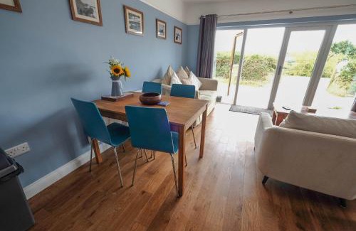 Bude Casa | Little Springfield