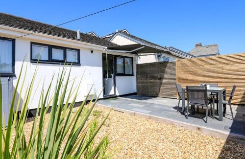 Kingsbridge Casa | Little Starboard