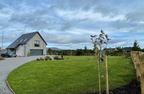 Loch Ness Apartamento | Little Thistle Apartment