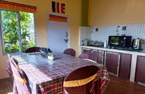 Kurseong Hotel | Little Tibet