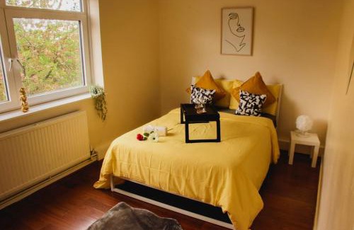 Westbourne Green Apartamento | Little Venice, Paddington, Sunshine-Home!