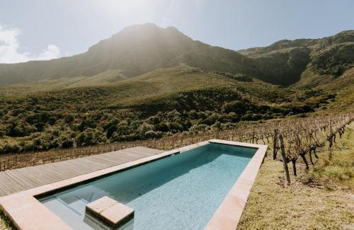 Stellenbosch Casa | little villa in the vineyard