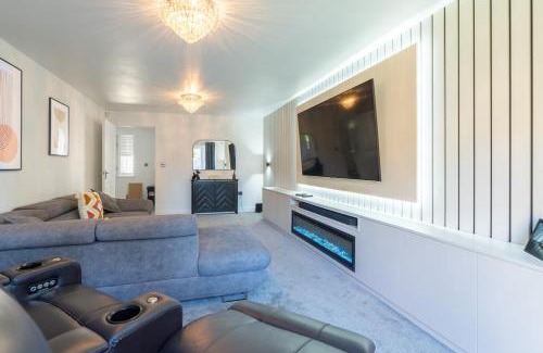 Peterborough Casa | Littlecote Manor 7BR