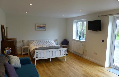 Meare Apartamento | Littlemead - Newly renovated private studio near Glastonbury