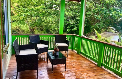 Calabash Bight Cabina | Littte Green House - Oceanfront