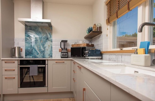 Arisaig Casa | Litua self-catering in Arisaig with stunning sea views, a hot tub & dog-friendly