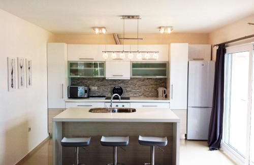 Okrug Gornji Apartamento | Livaja Apartment