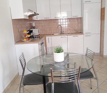 Kastel Stafilic Apartamento | Livaja