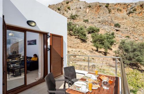 Livaniana Casa | Livaniana Panoramic View House 1