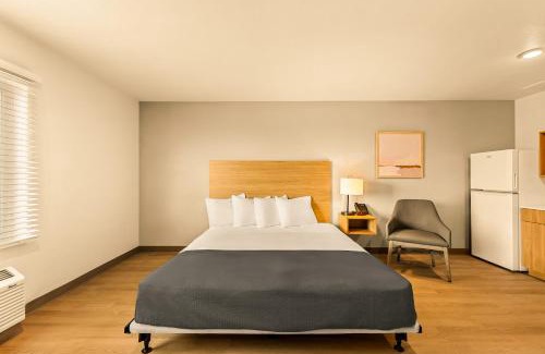 Scarborough Hotel | LivAway Suites Portland- Scarborough