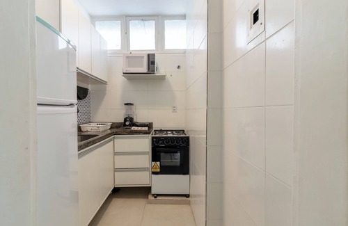 Barra Apartamento | Live Barra: Apt 400m From the Beach Pai0303
