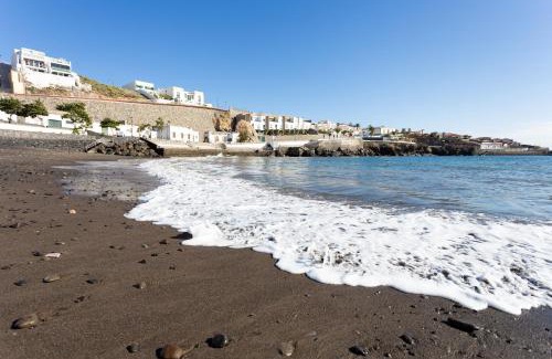 Poris de Abona Apartamento | Live Faro Poris House with beautiful sea views