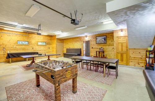 Grand Junction Casa | Live Large on Saddle Lake! Family Home with Dock