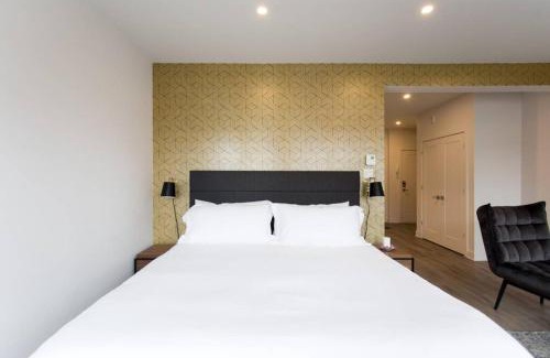 Mile End Apartamento | Live Like a Local in this Superb Loft by Den Stays