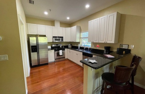 Inverness Condominio | Live Oak Landing Condo at Lakeside G&CC