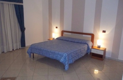 Ospedaletto D'Alpinolo Hotel | SUITE SPA EN VIVO - HOTEL REAL