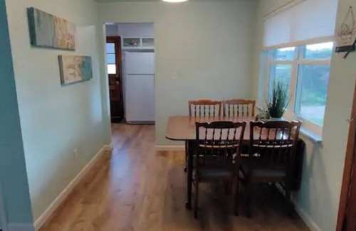 Kettering Casa | Lively 2 BR w/AC Near Hospitals And Fraze Pavilion