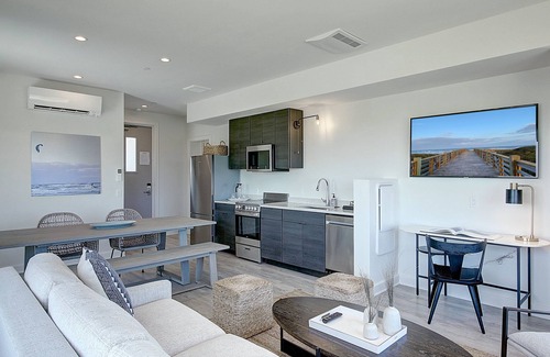 Corpus Christi Condominio | Lively Beach