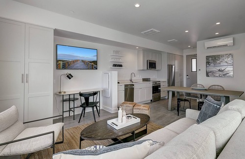 Corpus Christi Condominio | Lively Beach