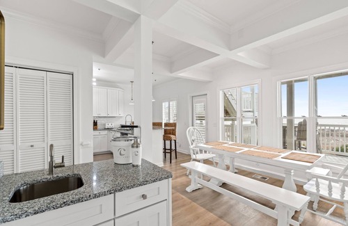 Ocean Isle Beach Apartamento | Lively Up Yourself One