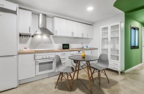 Vecindario Apartamento | Living Central Stay Bejeque