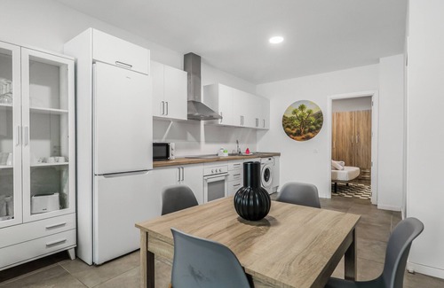 Vecindario Apartamento | Living Central Stay Verol