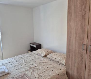 Bjelisi Apartamento | Living Homes - Bar