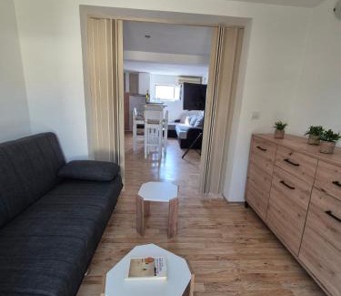 Bjelisi Apartamento | Living Homes - Bar