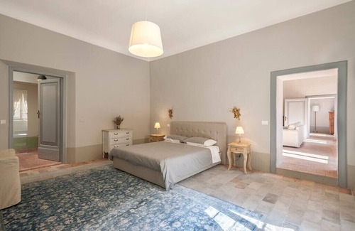 Mondavio Apartamento | Vivir en un antiguo edificio en el histórico pueblo de Mondavio.