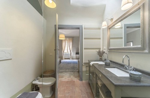 Mondavio Apartamento | Vivir en un antiguo edificio en el histórico pueblo de Mondavio.