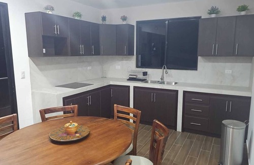 Turrúcares Casa | Living Pura Vida with Cuban Flavor in the middle of the tranquility of the Mountains