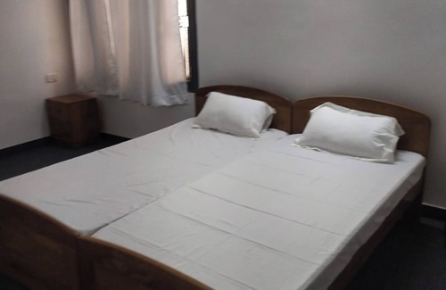 Patna Hotel | Living Studio