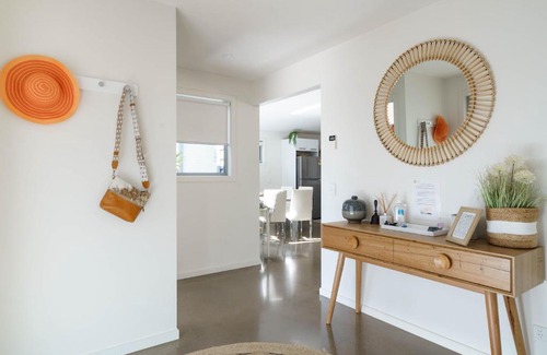 Cowes Casa | Living The Beach Dream - Pets, WiFi, 4 bdrm, 450m Shops
