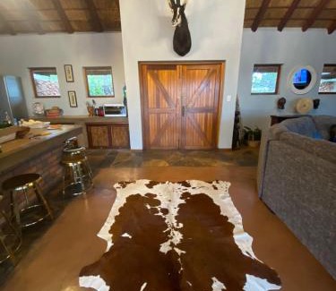 Bela-Bela Casa | Livingstone Bush Lodge, Mabalingwe