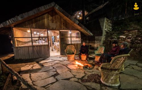 Kotkhai Chalet De Esquí | LivingStone Ojuven Treehouses