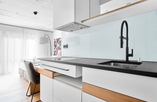 Berg Apartamento | Livisit Bergapartment 42 - Doppelbettzimmer 36 qm - mit Großer Süd-dachterrasse